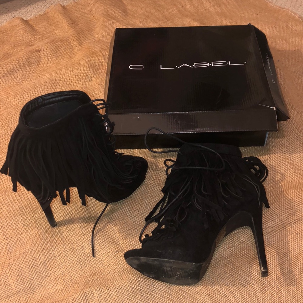 ✨C. Label Tassel Booties - Picture 2 of 8